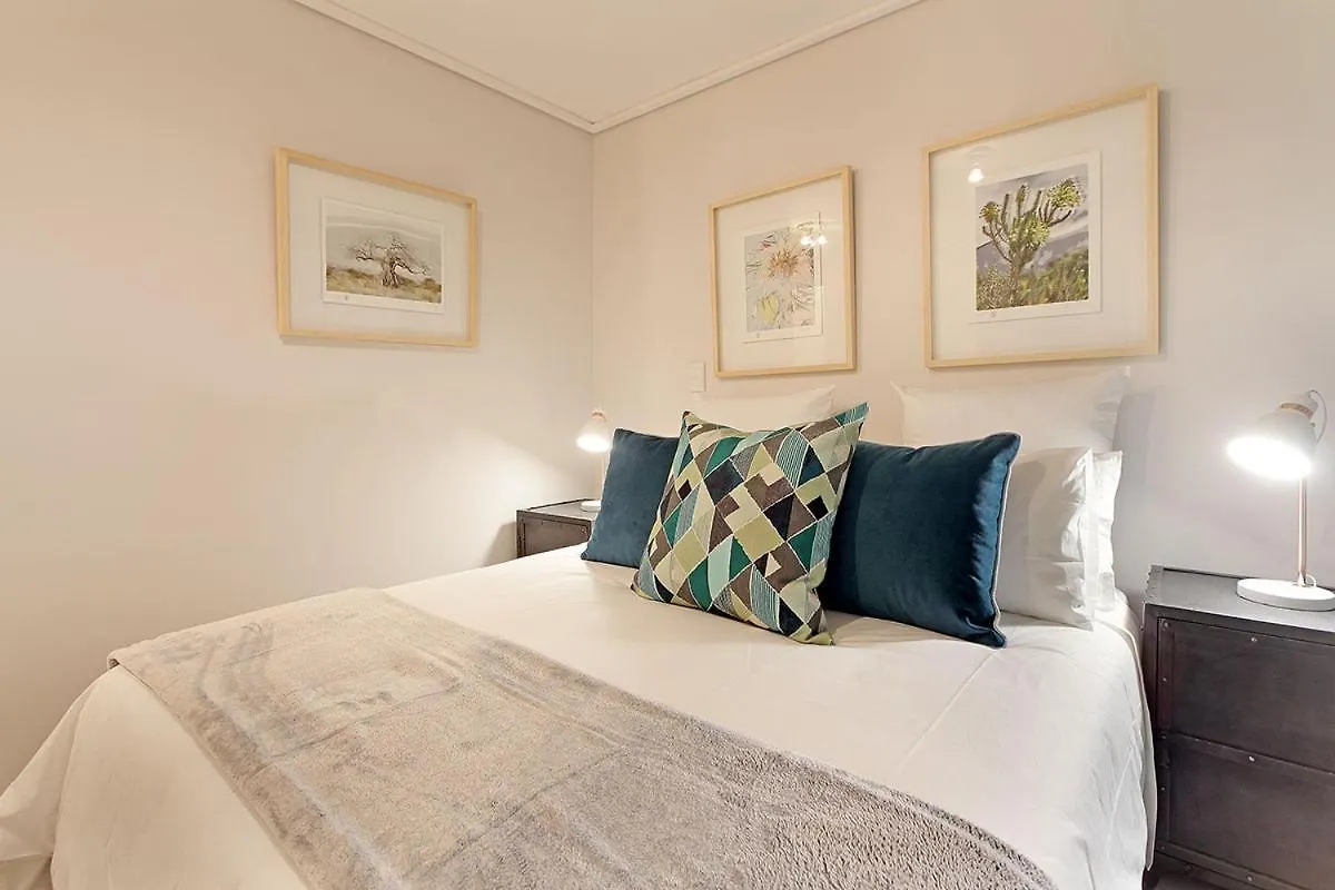 Apartment Lagoon Beach 202 By Hostagents Cape Town South Africa